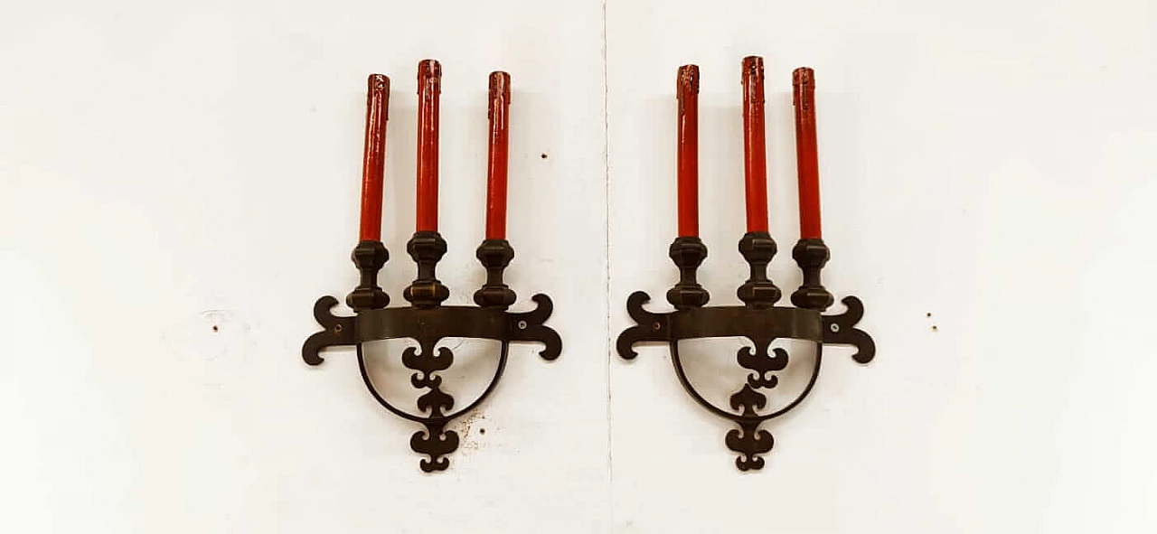 Pair of Neo Renaissance wall sconces in brass, 1940s 7