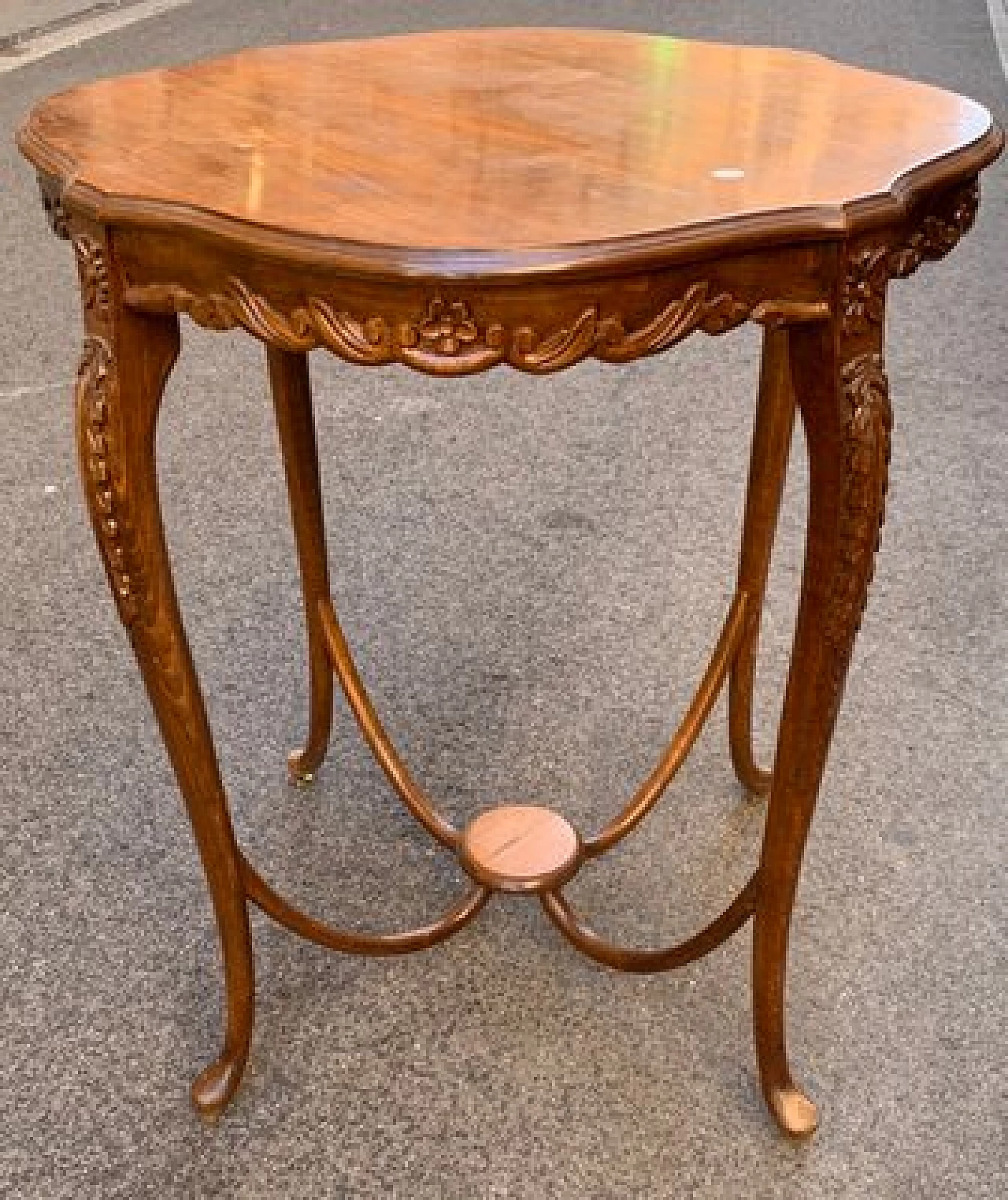 Art Nouveau style carved wooden table, 20th century 1