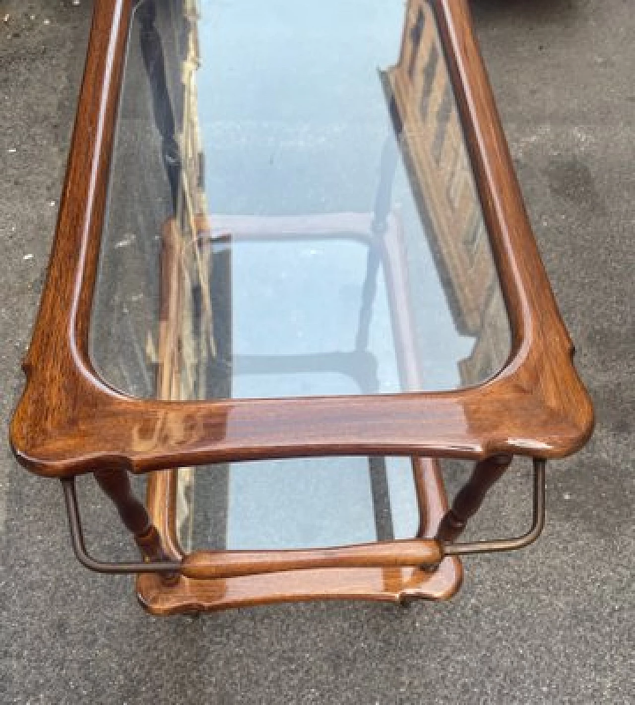 Service trolley in walnut and brass, 1960s 2