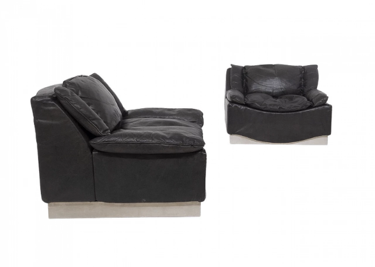 Pair of armchairs in leather and steel by Luciano Frigerio, 1960s 1