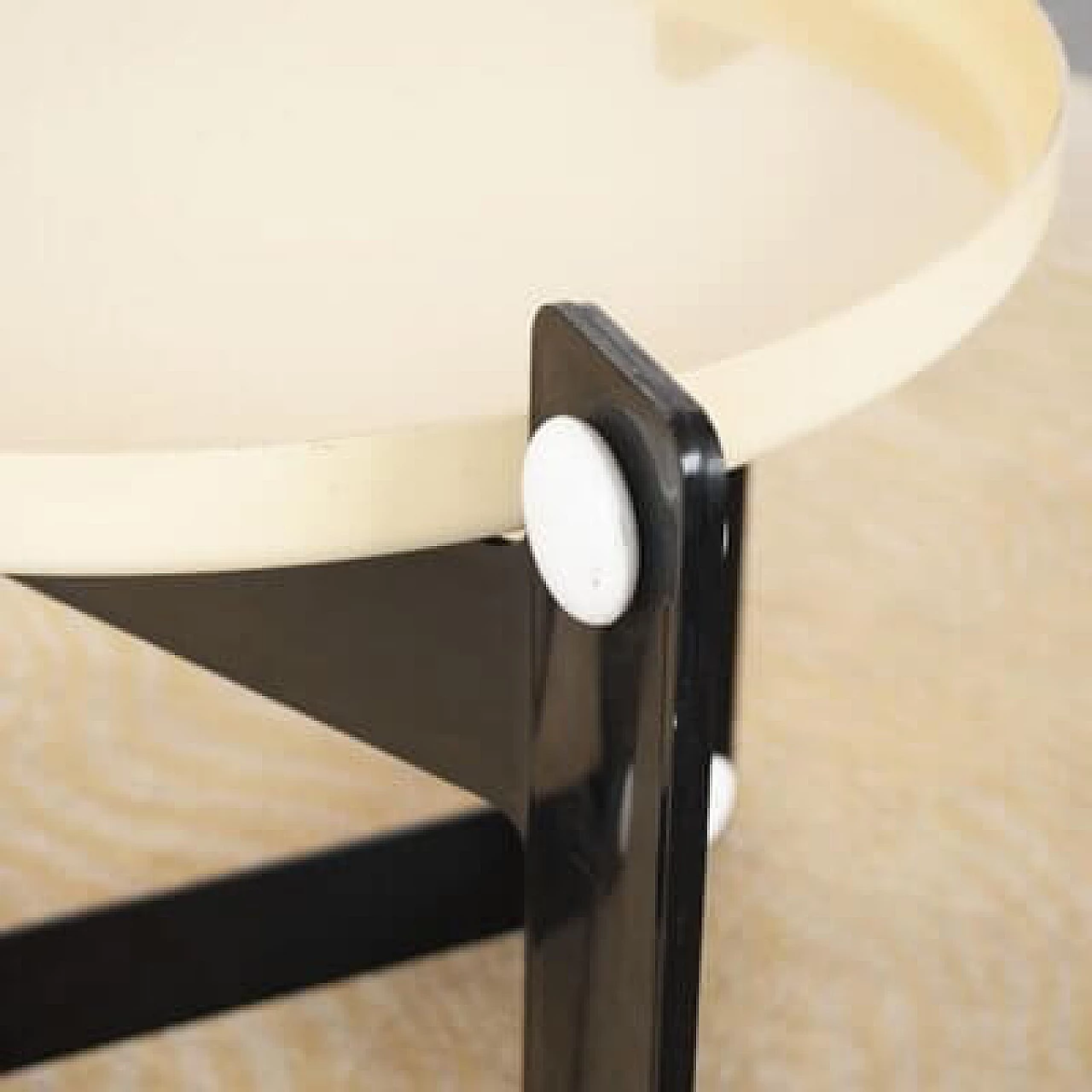 Carrello bar Space Age di Luigi Massoni per Guzzini, anni '70 5