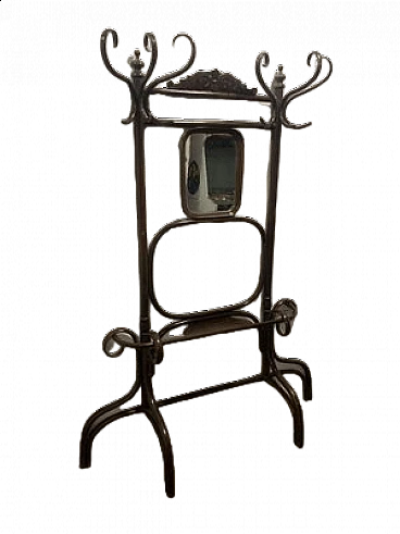 Coat rack in beech by Michael Thonet for Gebrüder Thonet, early 1900s