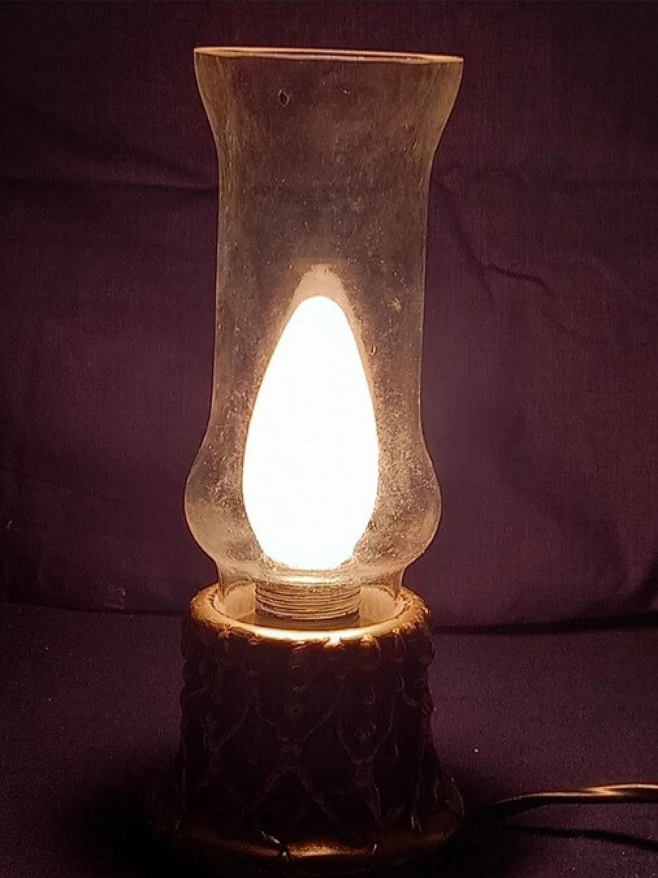 Lampada da tavolo con scultura argento di Ottaviani 3