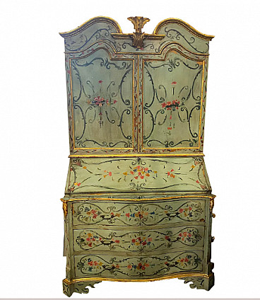 Sicilian trumeau in lacquered and painted wood, 19th century
