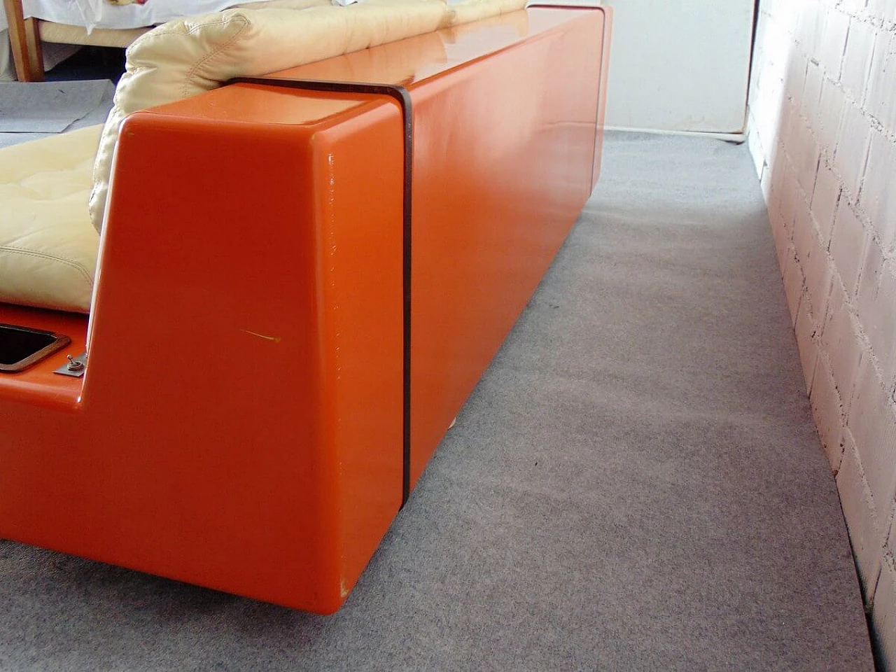 Beka sofa bed in fiberglass, 1960s 4