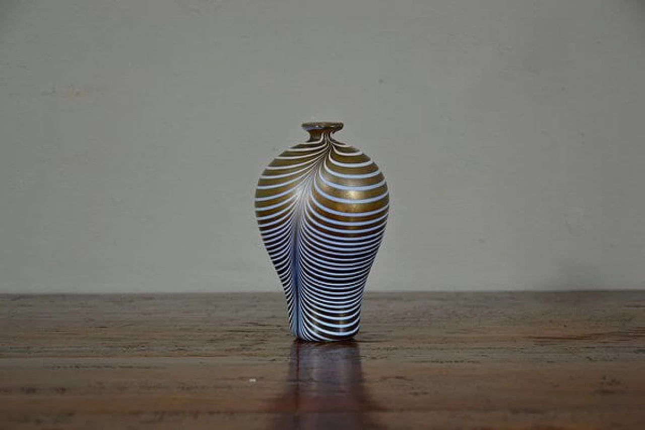 Blown glass vase by Bertil Vallien for Kosta Boda, 1960s 3