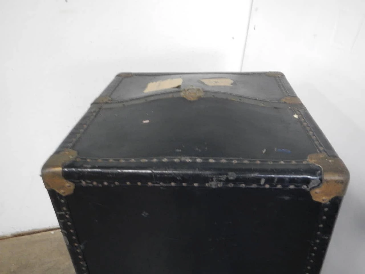 Clothes trunk in wood with cardboard lining, 1930s 2