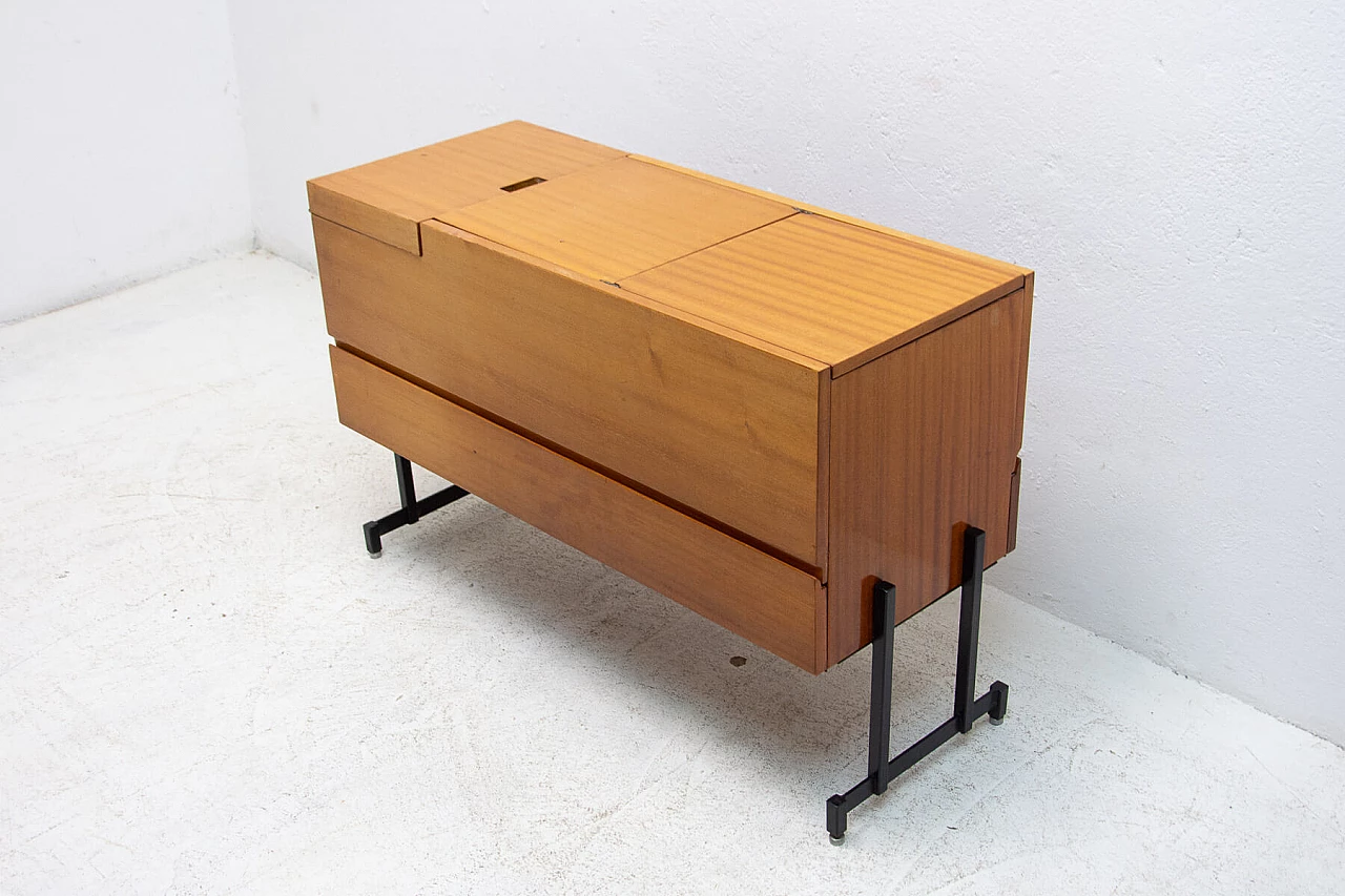 Mobile bar in mogano e gambe in ferro, anni '70 19