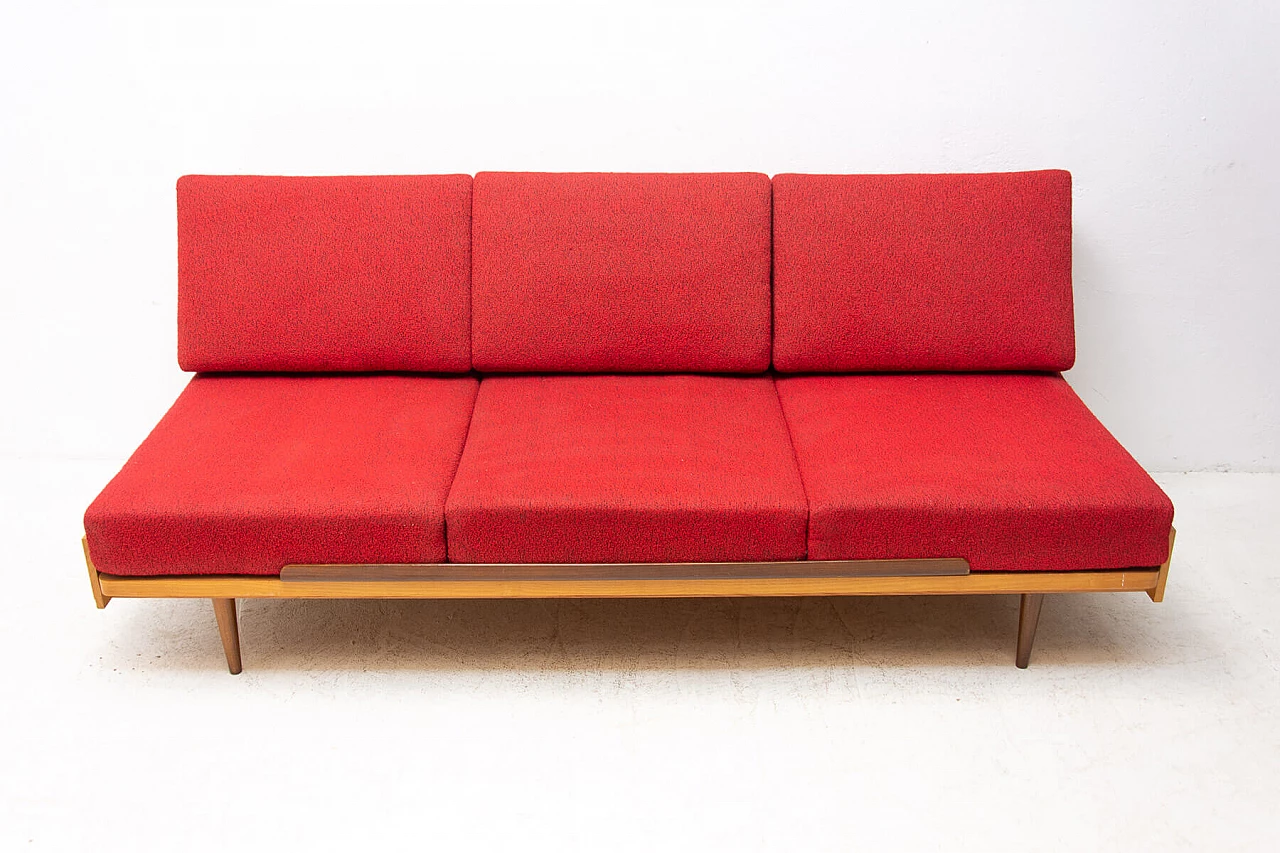 Divano letto pieghevole con struttura in faggio, anni '60 20