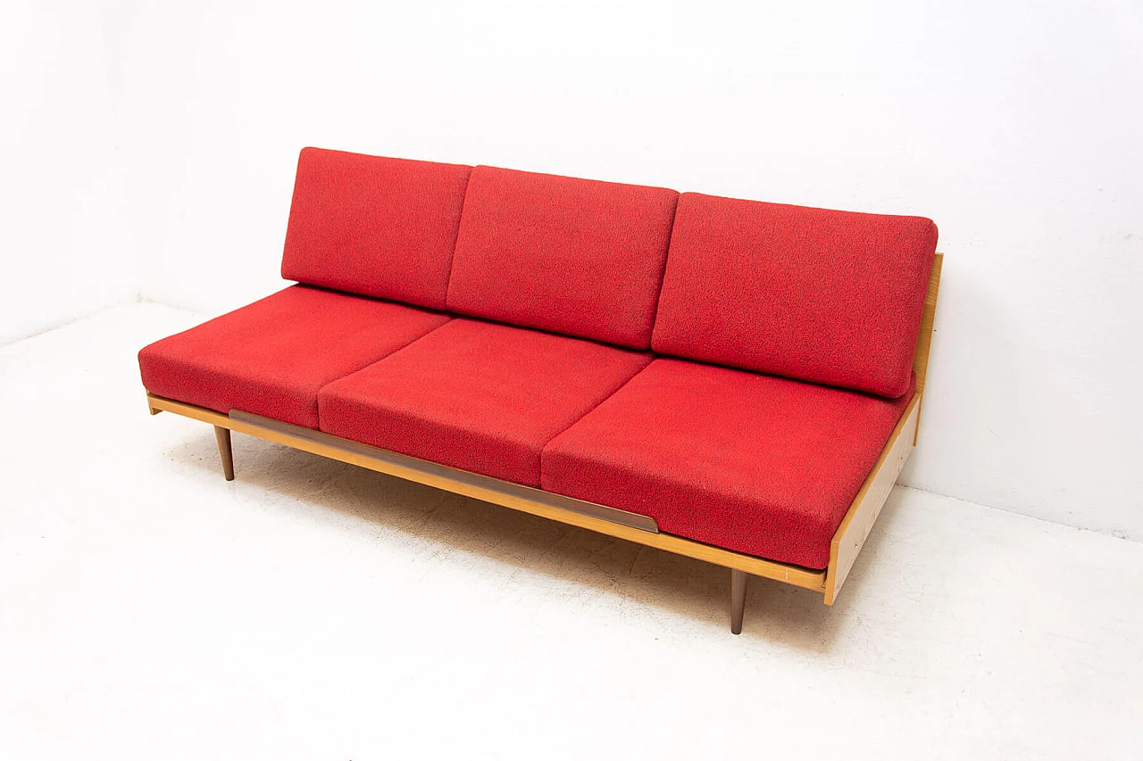 Divano letto pieghevole con struttura in faggio, anni '60 21
