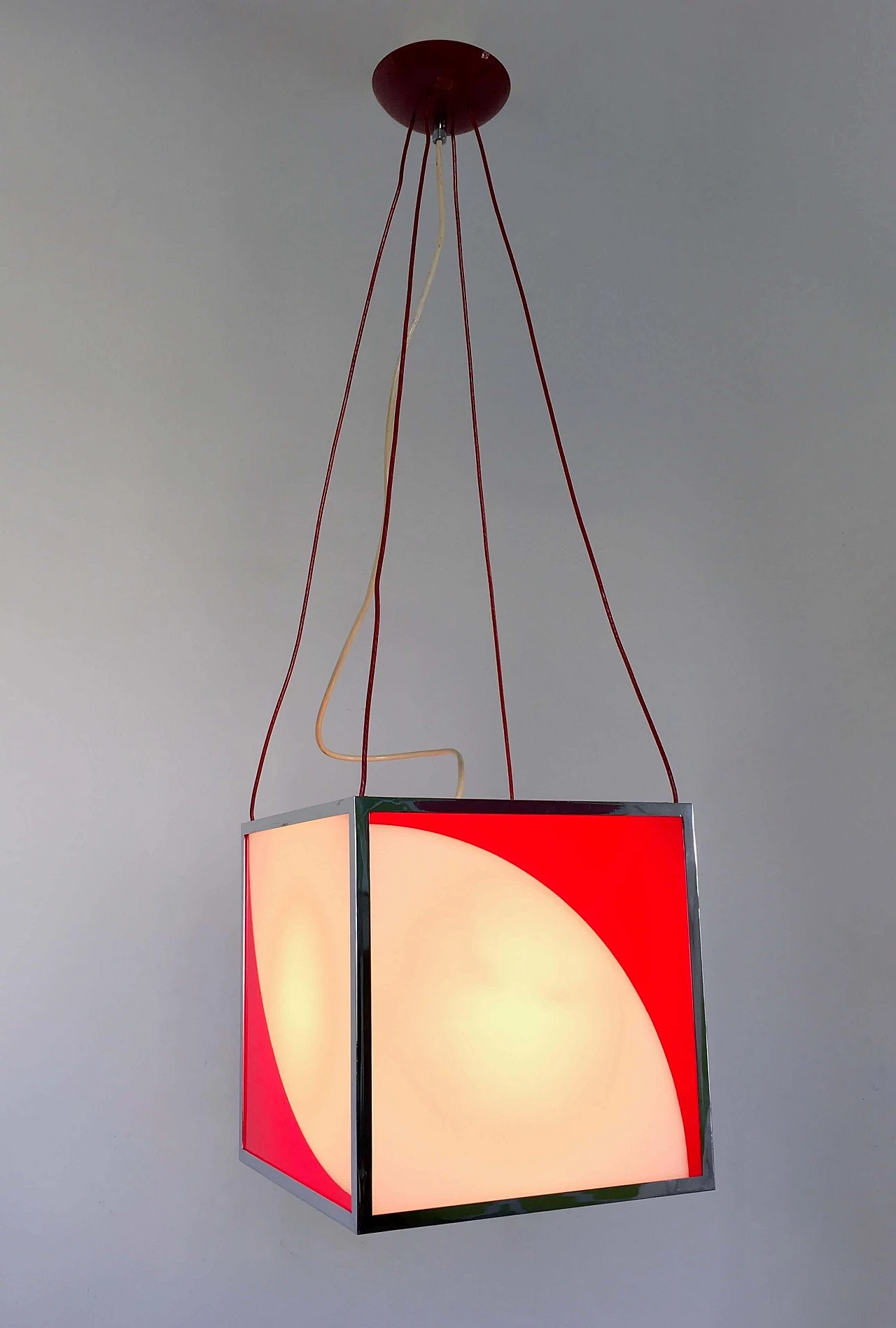 Red and white plexiglass and metal cubic chandelier, 1970s 4