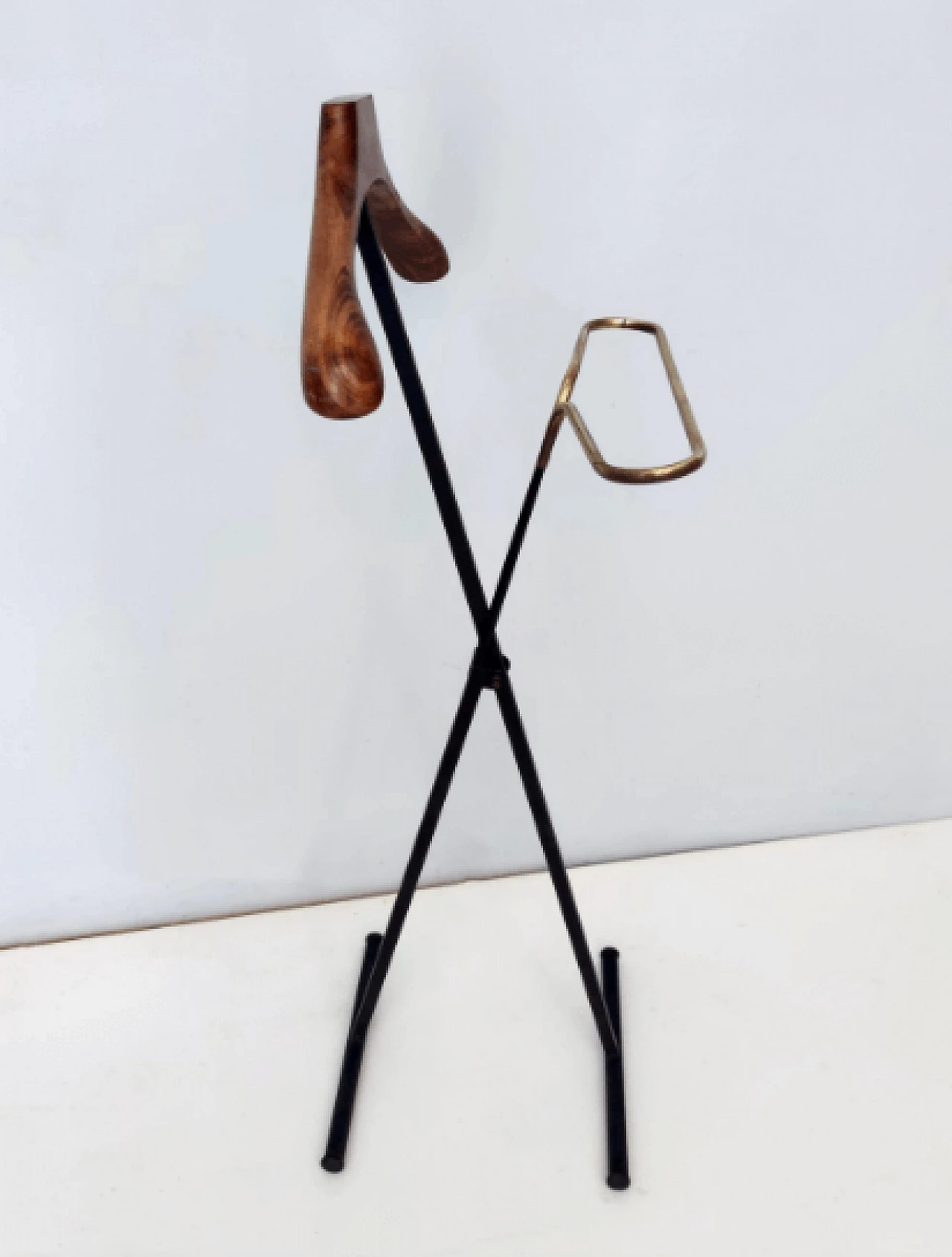 Valet stand in beech, painted metal and brass, 1950s 5