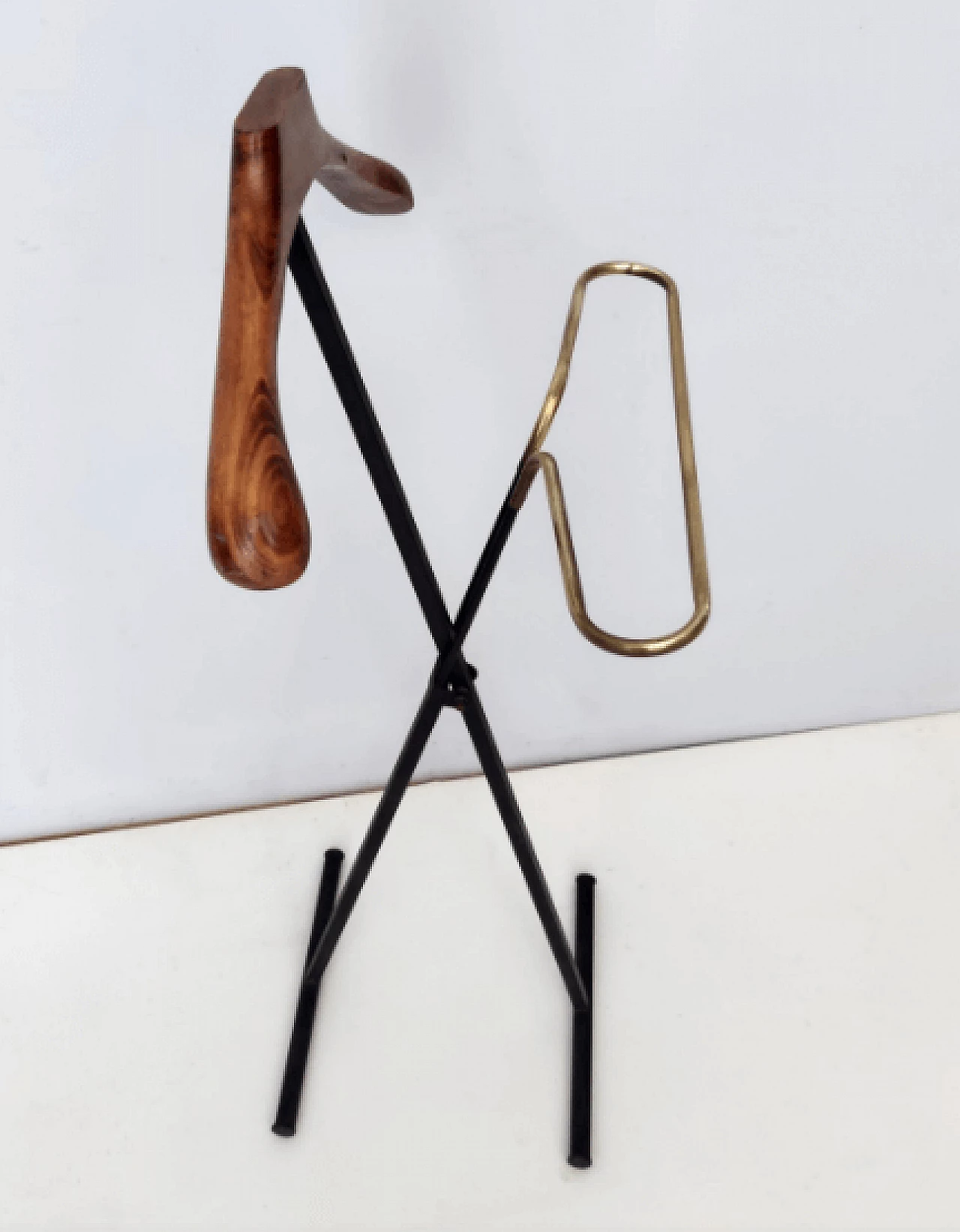 Valet stand in beech, painted metal and brass, 1950s 6