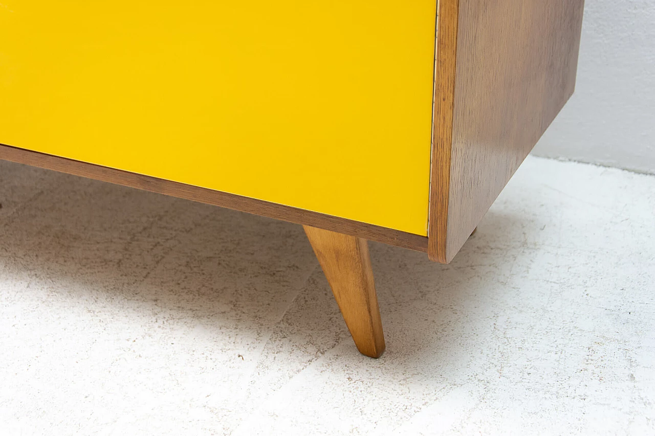 Beech sideboard U-450 by Jiří Jiroutek, 1960s 12