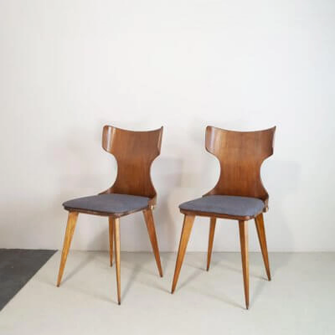 Pair of Curved Wooden Chairs by Carlo Ratti, 1950s 1