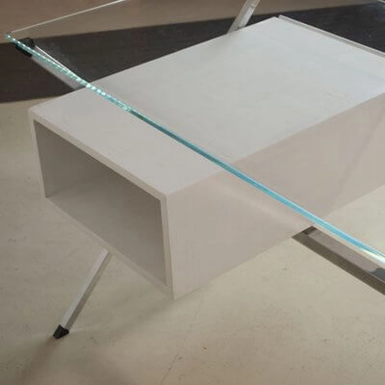 Scrivania di Franco Albini per Knoll, anni '70 10