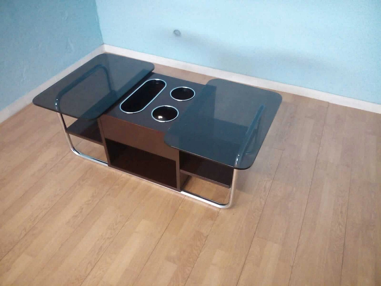 Coffee table in chromed metal with smoked glass top, 60s 1323740