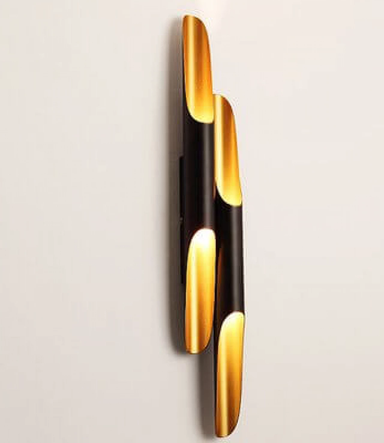 Iron and black brass-plated wall lamp, 1970s 3