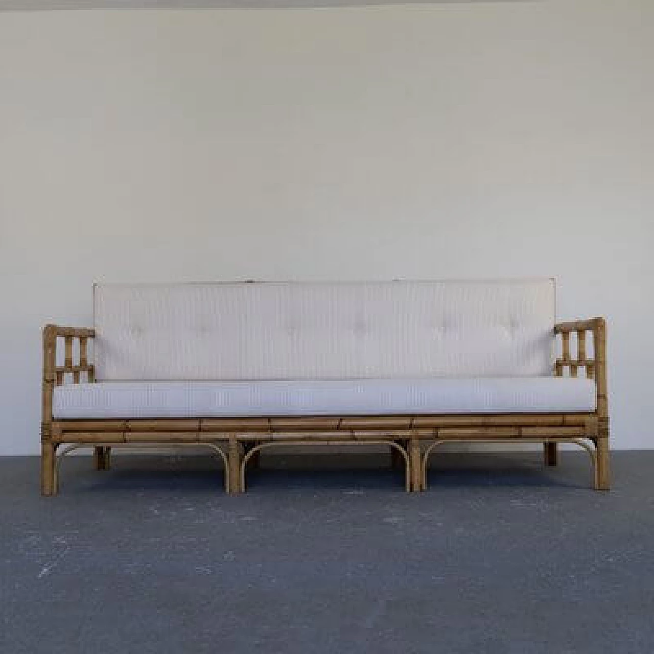 Bamboo sofa, 1970s 11