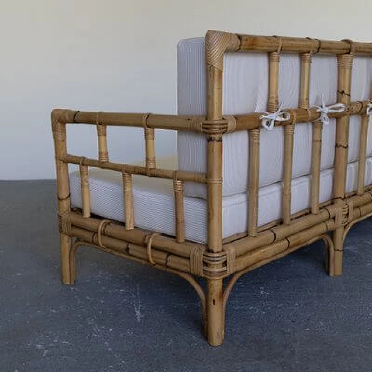 Bamboo sofa, 1970s 12