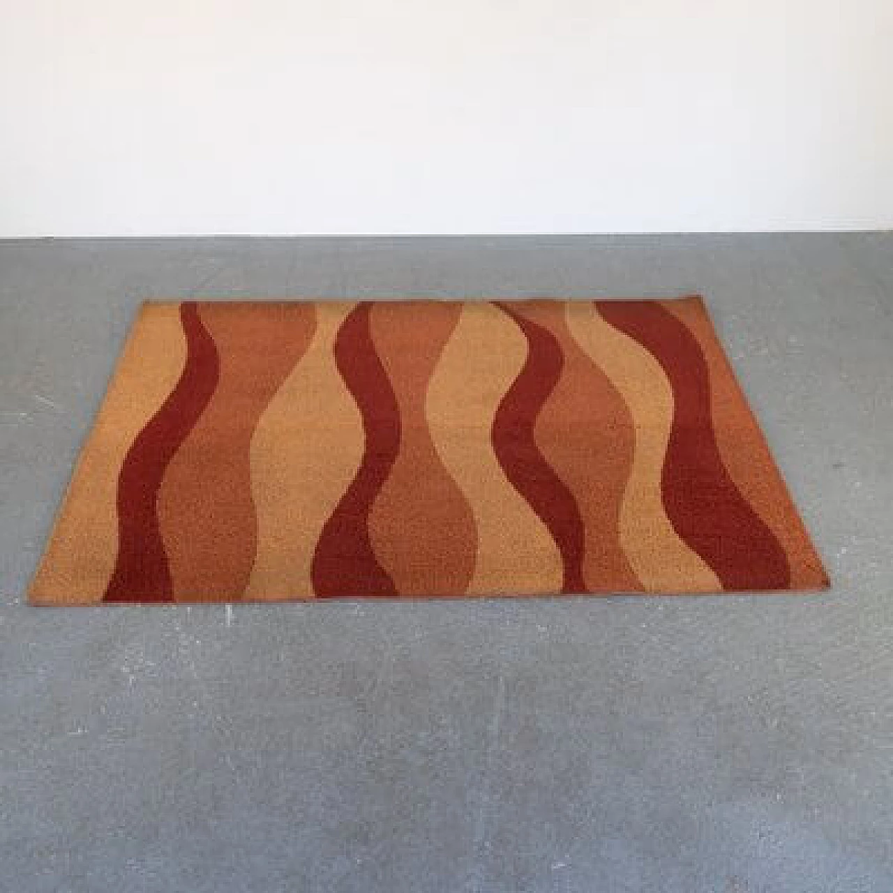 Fabric rug in shades of orange, 1970s 2