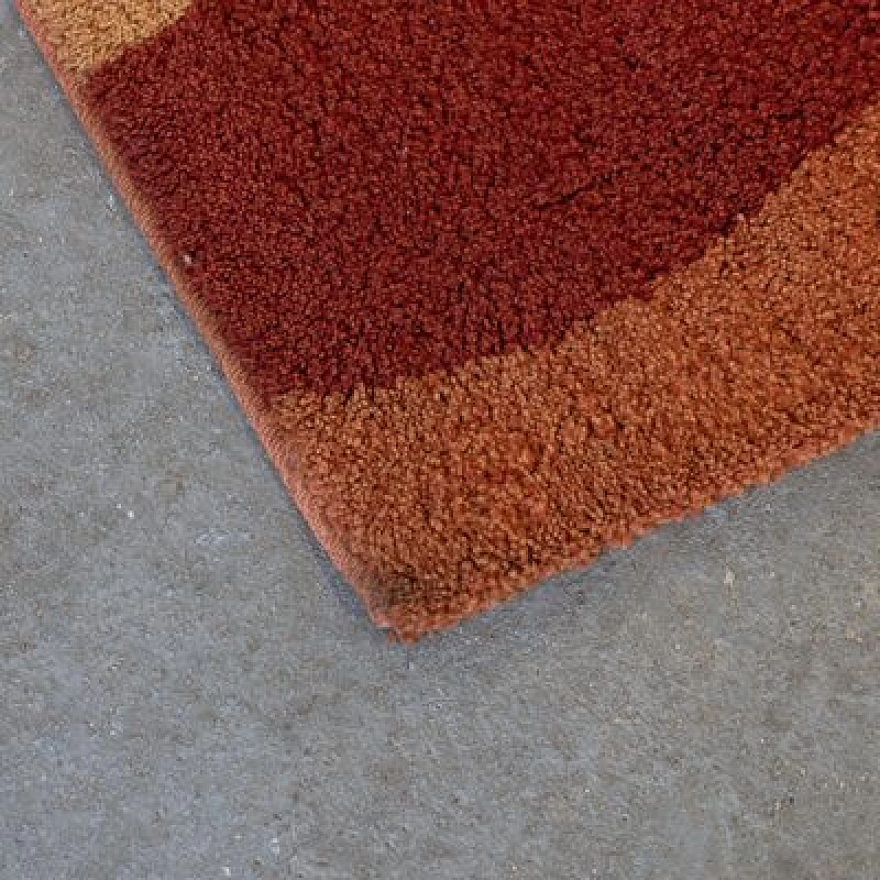 Fabric rug in shades of orange, 1970s 5