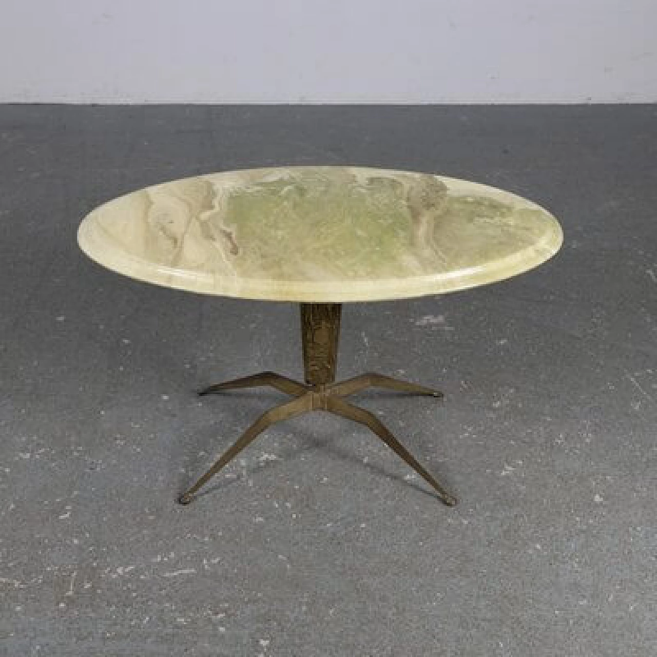 Round table with brass base, 1950s 1