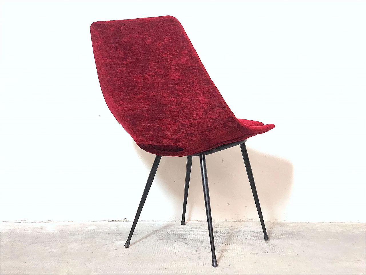 Medea chair model 104 by Vittorio Nobili for F.lli Tagliabue, 1950s 4