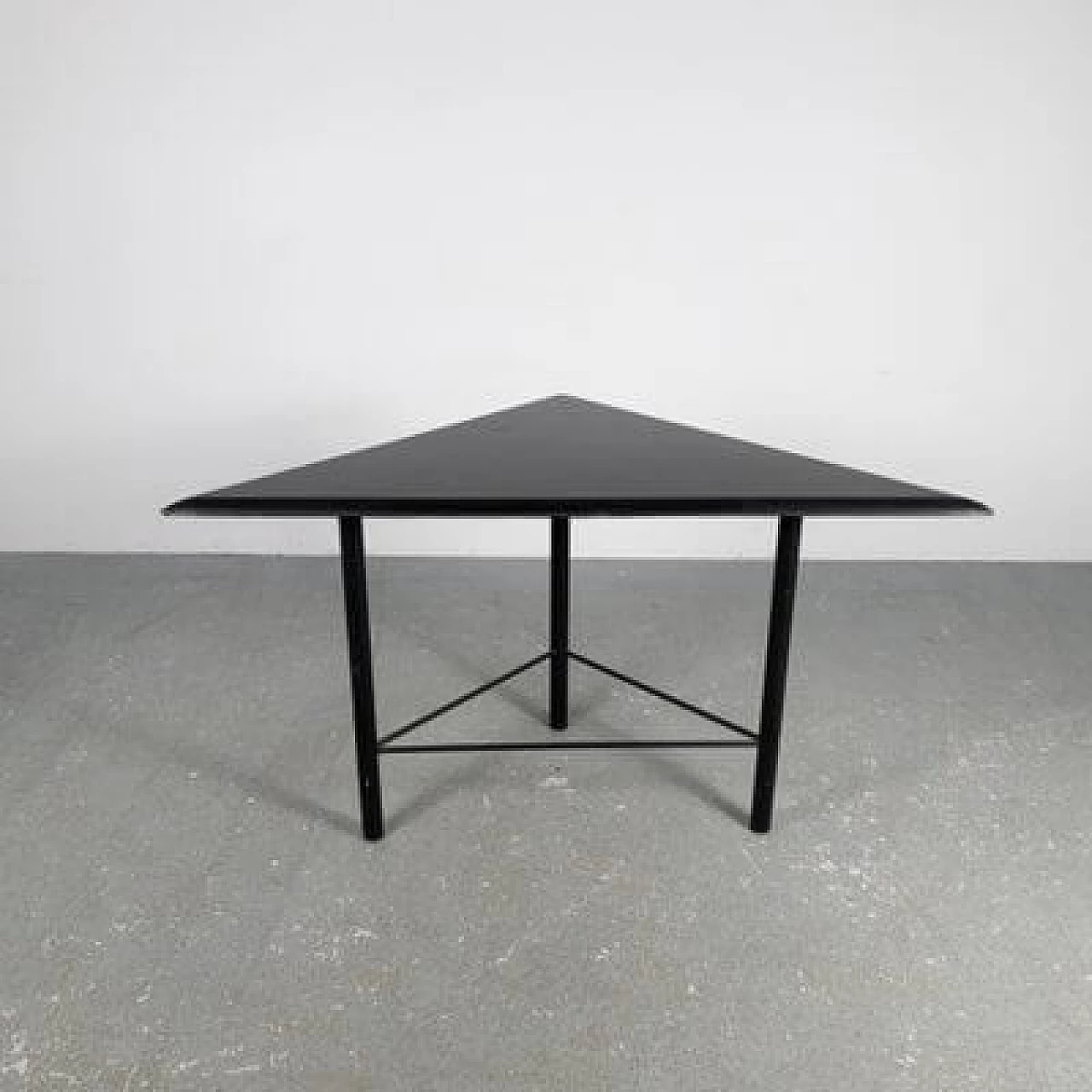 Angoliera con ripiano in pelle, anni '80 10