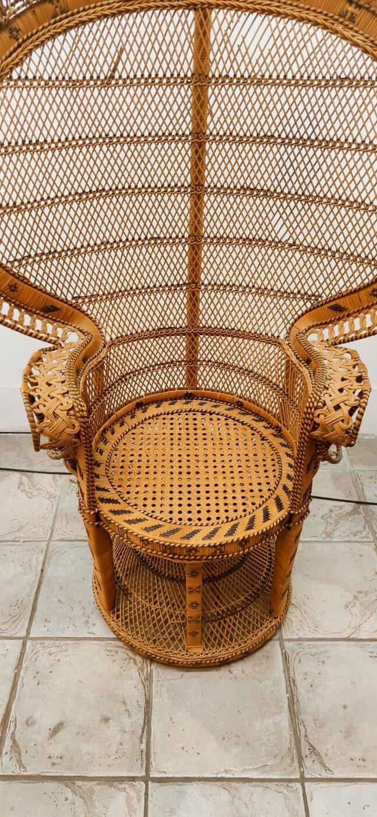 Poltrona in vimini Emmanuelle, anni '70 11