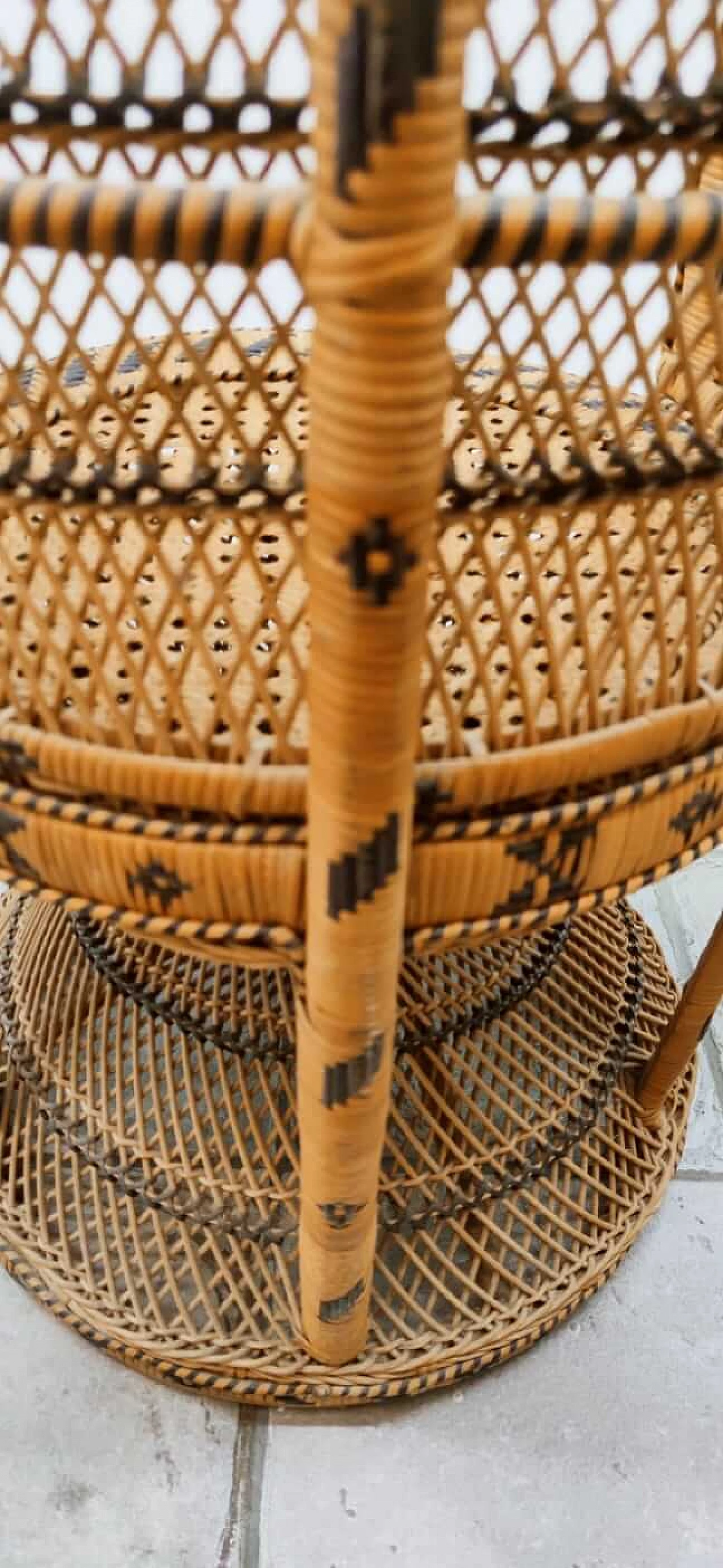 Poltrona in vimini Emmanuelle, anni '70 16