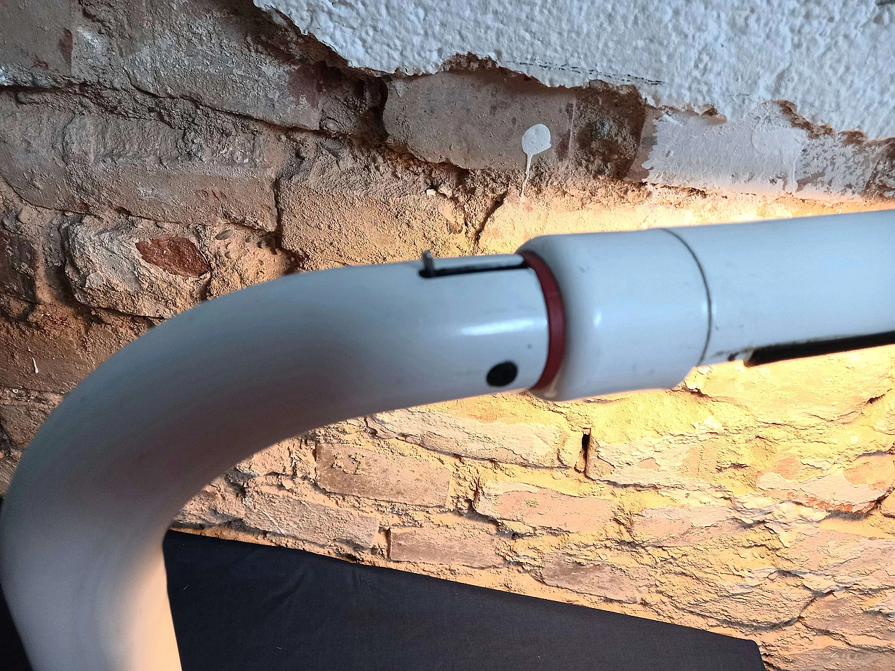 Lampada da tavolo Pellicano produzione Philips, anni '80 3