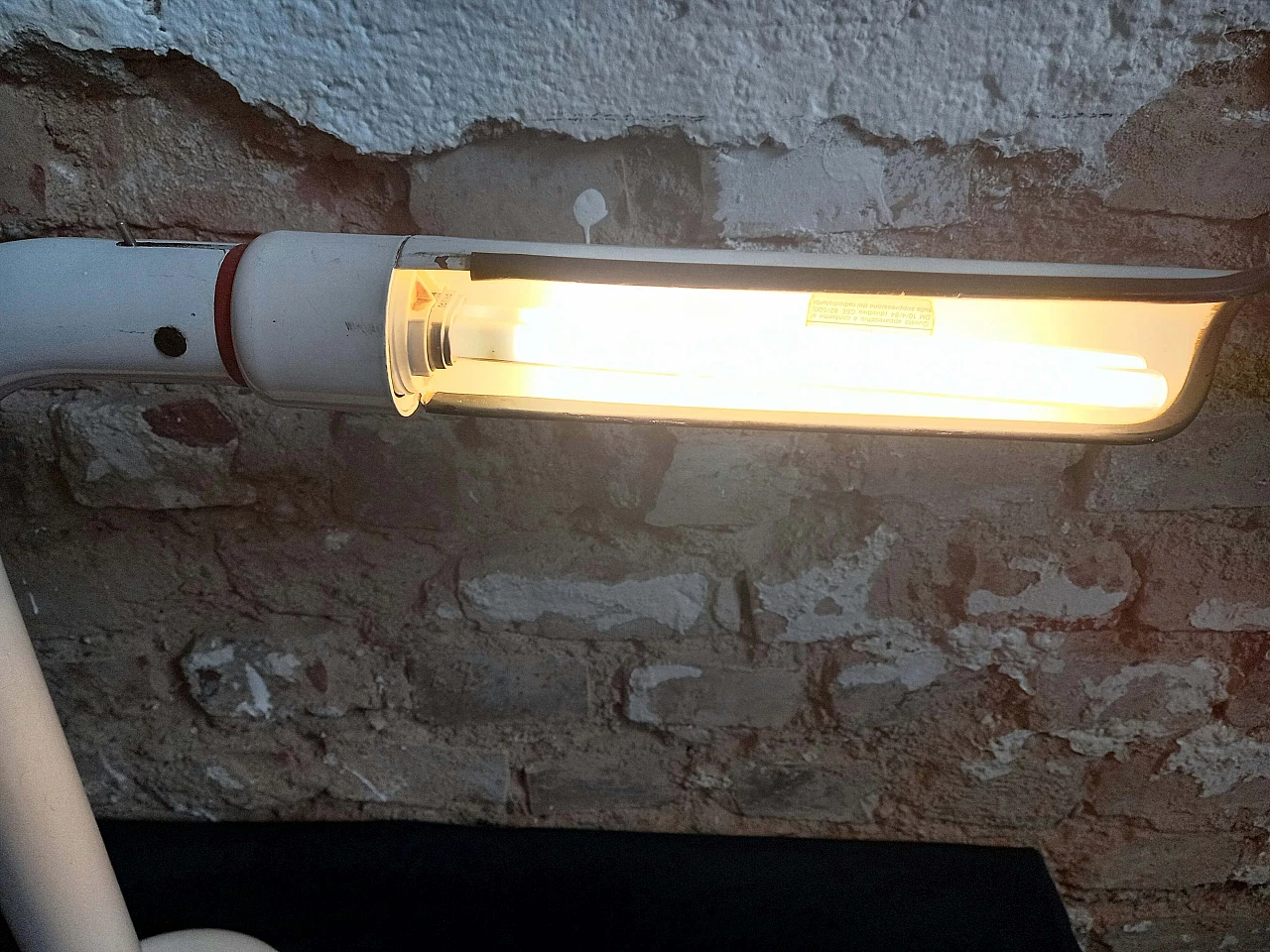 Lampada da tavolo Pellicano produzione Philips, anni '80 6