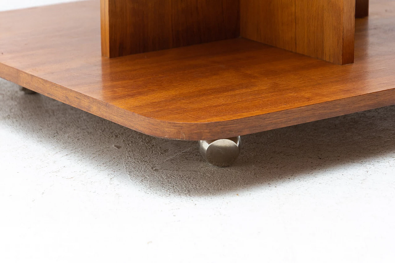 Tavolino da ufficio con ruote in noce, anni '70 6