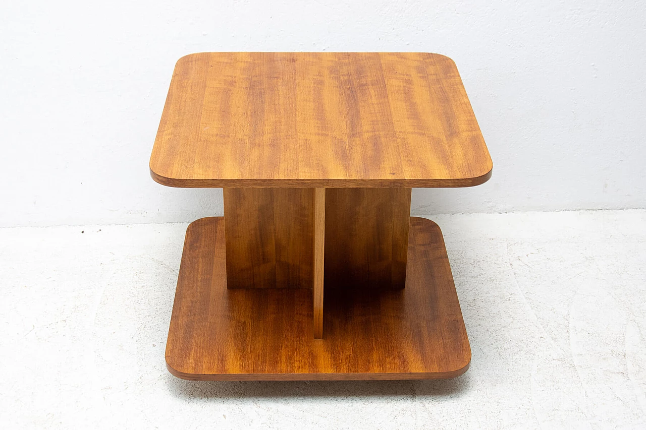 Tavolino da ufficio con ruote in noce, anni '70 12