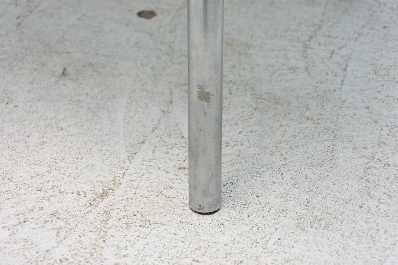 Scrivania con piano in formica e gambe cromate, anni '60 8