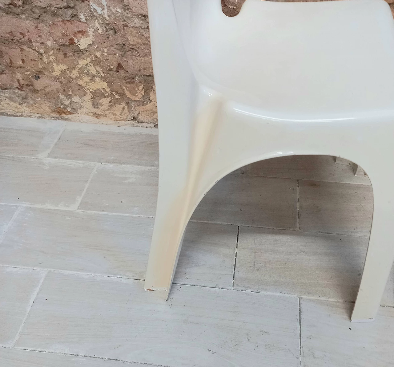 Pair of 4850 chairs in abs for Kartell, 1960s 7