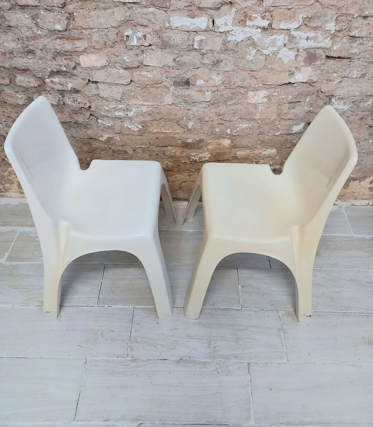 Pair of 4850 chairs in abs for Kartell, 1960s 9