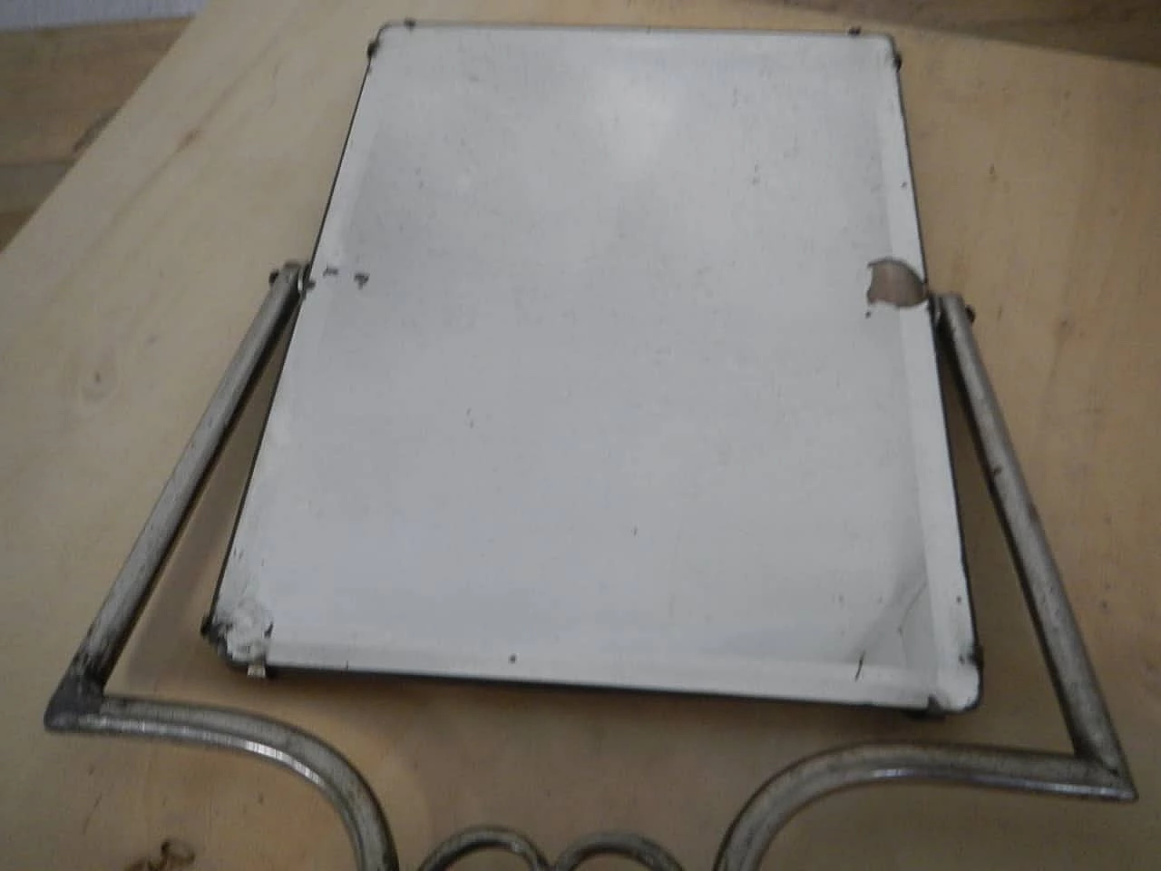 Specchio con supporto in metallo cromato, anni '40 5