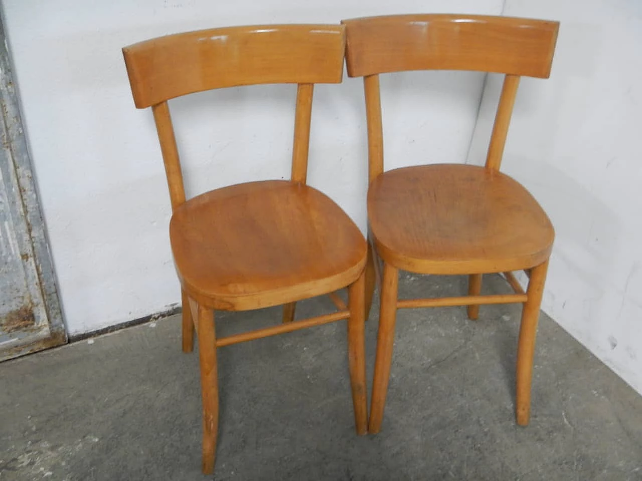 Pair of beechwood chairs, 1950s 6