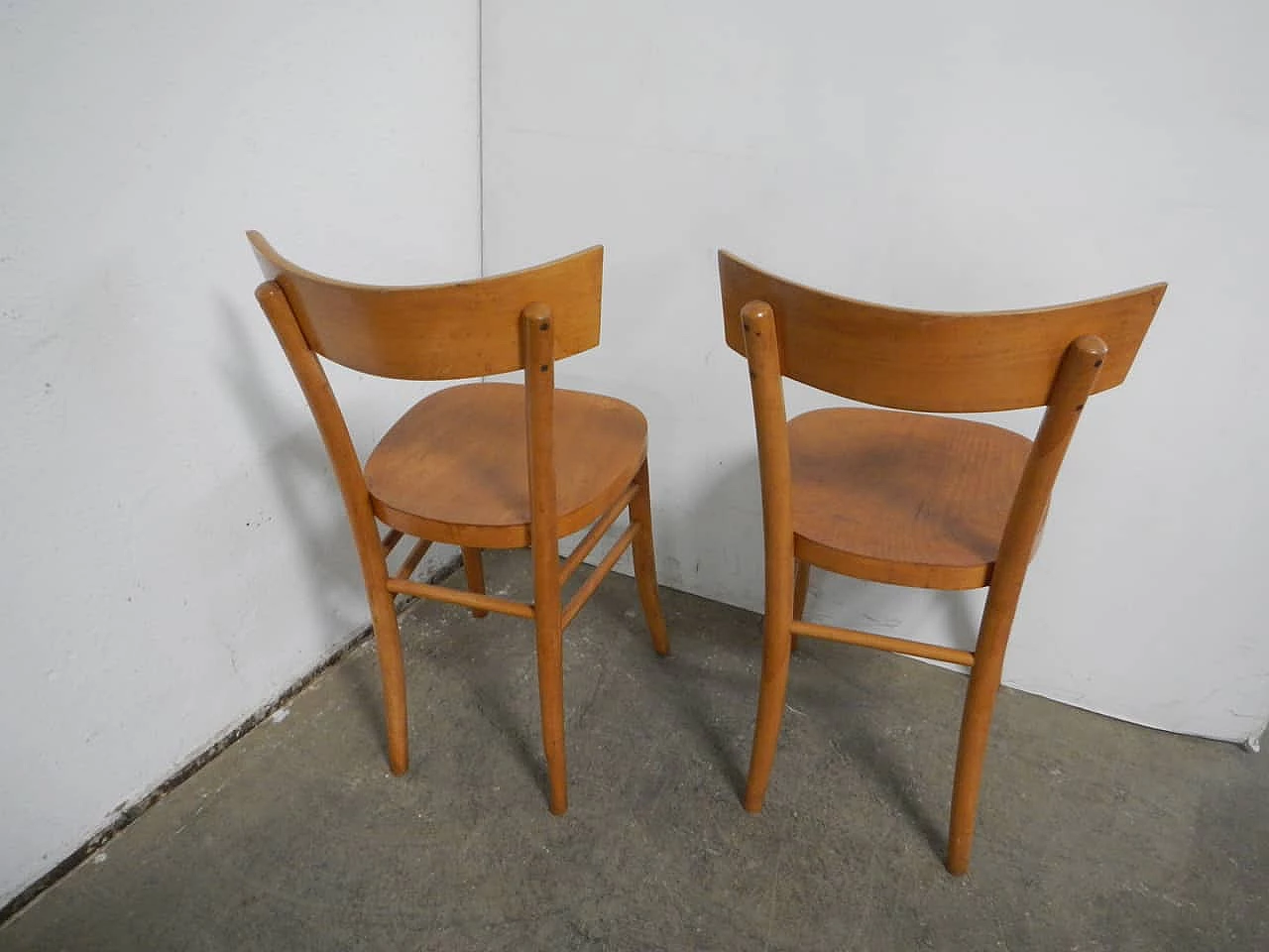 Pair of beechwood chairs, 1950s 7