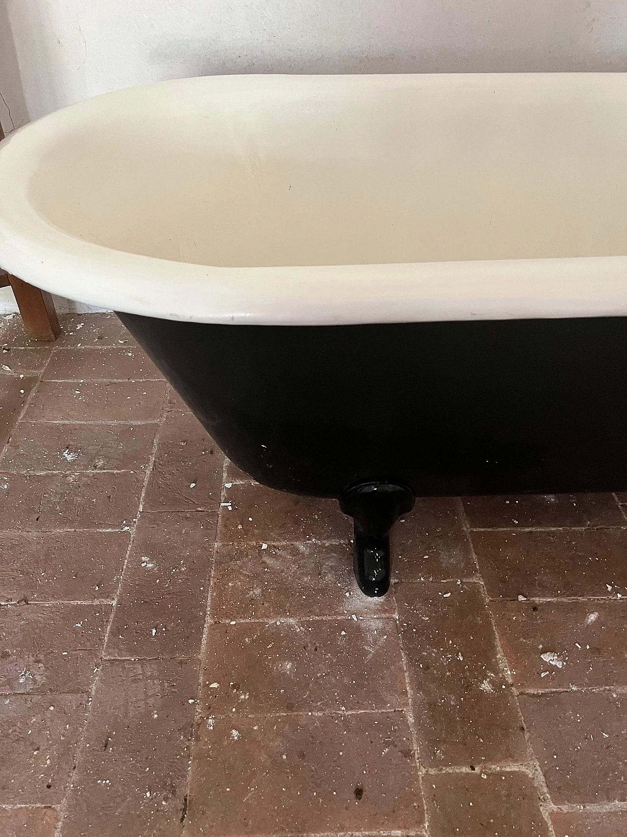 Enamelled cast iron bathtub, early twentieth century 1075235