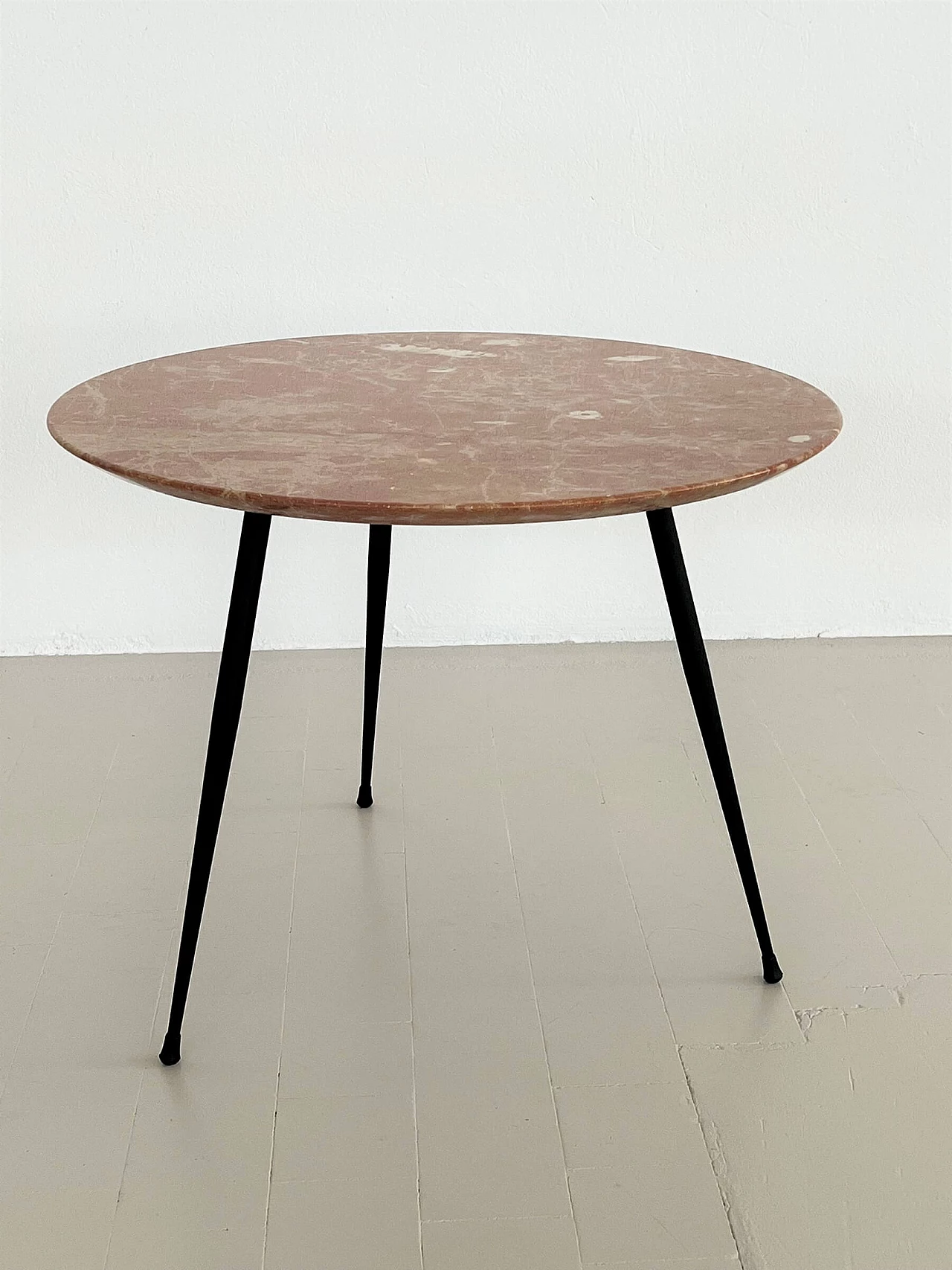 Coffee table with round red marble top, 1950s 12
