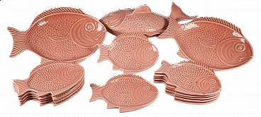 Pink ceramic fish-shaped plates