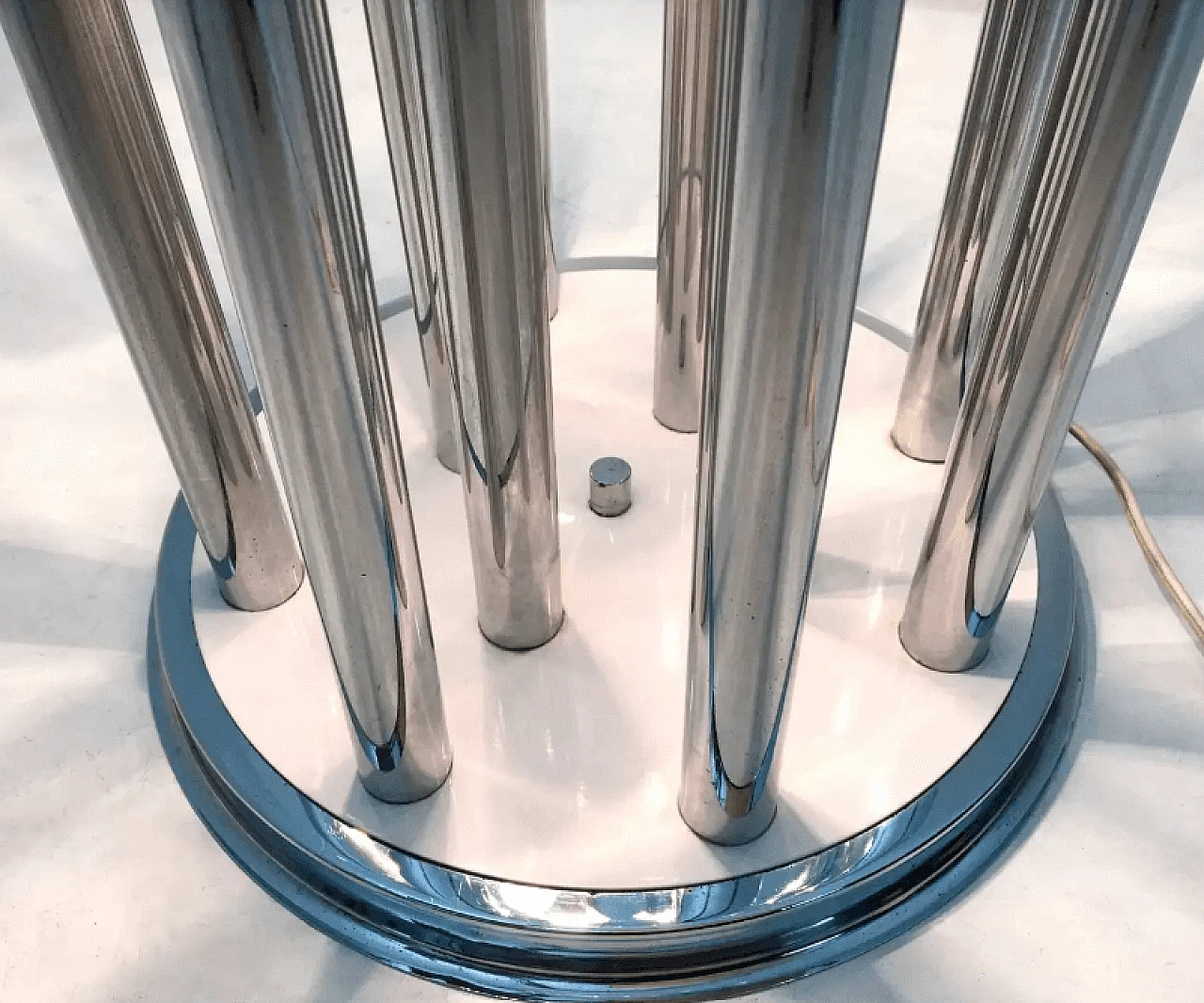 Eight-light floor lamp in floral glass attributed to Mazzega, 1970s 6