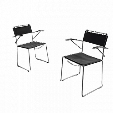 Coppia di sedie impilabili in similpelle e pelle, anni '70