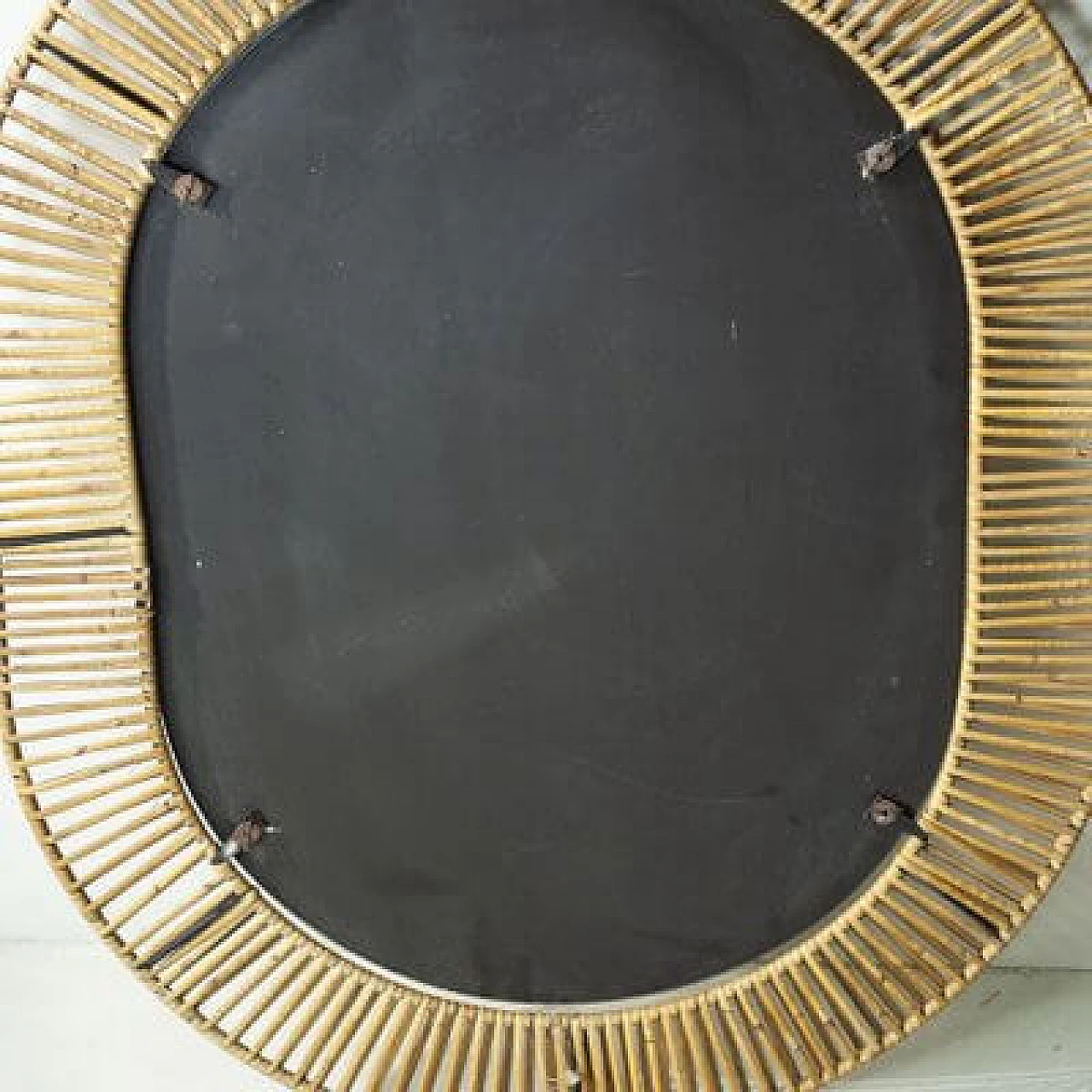 Specchio con cornice in rattan, anni '50 5