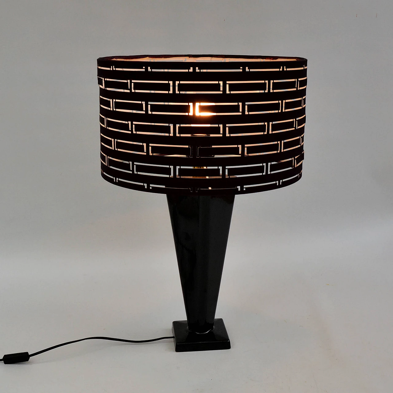 Table lamp with openwork shade, 1970s 14
