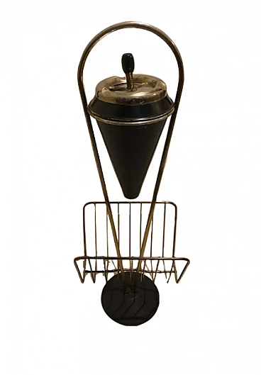 Posacenere in ottone con portariviste, anni '50