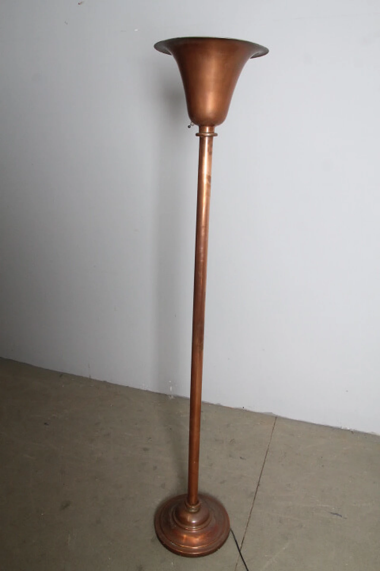 Lampada da terra in stile Art Decò in rame, anni '30 1